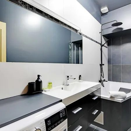 Apartment Modern Elegance With 2 Lounges - Arc De Triomphe