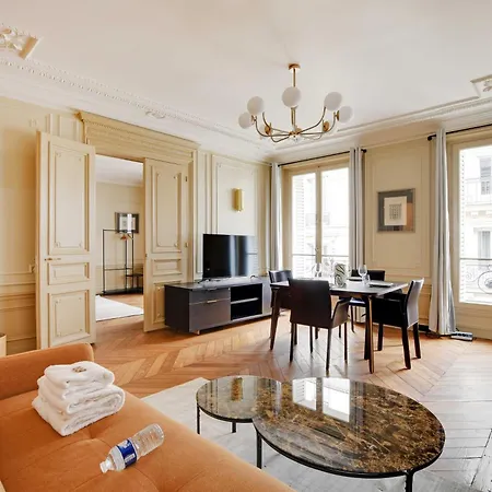 Apartment Modern Elegance With 2 Lounges - Arc De Triomphe